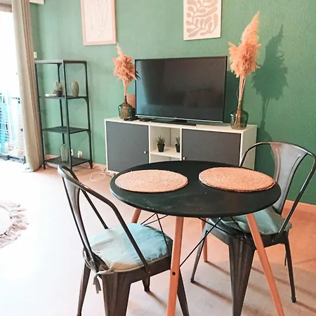 Bel Appartement, Climatisation, Internet, Terrasse Apartamento