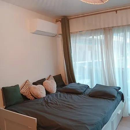 Bel Appartement, Climatisation, Internet, Terrasse * Antibes